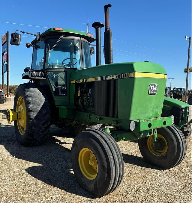 Image of John Deere 4640 equipment image 2