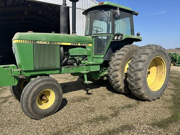 Image of John Deere 4640 equipment image 4