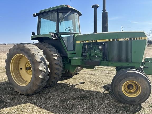 Image of John Deere 4640 equipment image 1