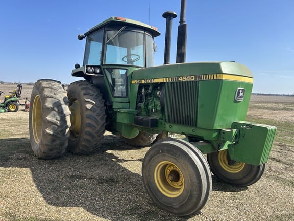 1978 John Deere 4640 Equipment Image0