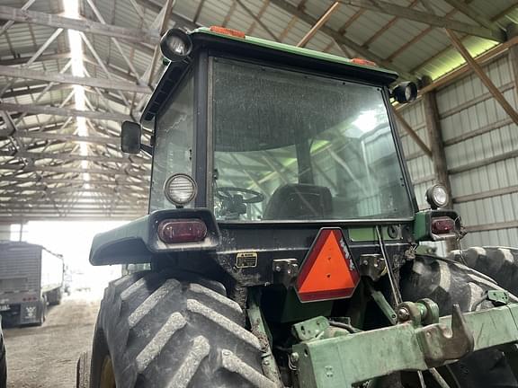 Image of John Deere 4640 equipment image 4