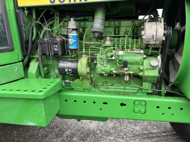 Image of John Deere 4640 equipment image 4
