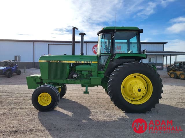 Image of John Deere 4640 equipment image 2