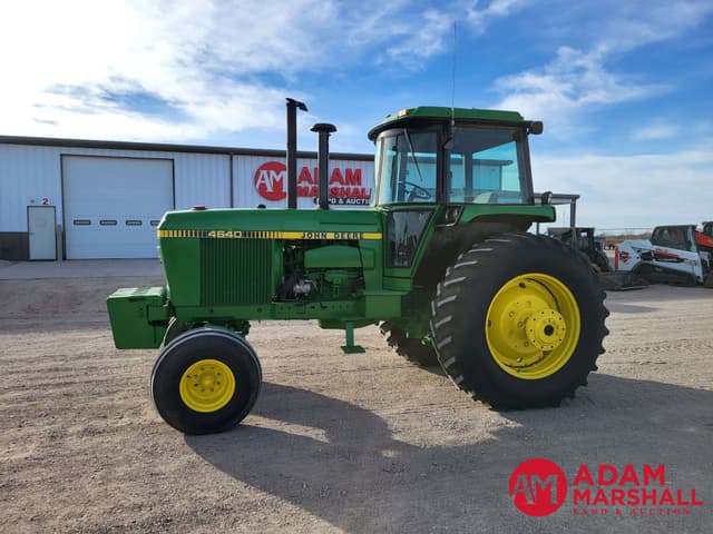 Image of John Deere 4640 equipment image 1