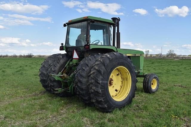 Thumbnail image John Deere 4640 8