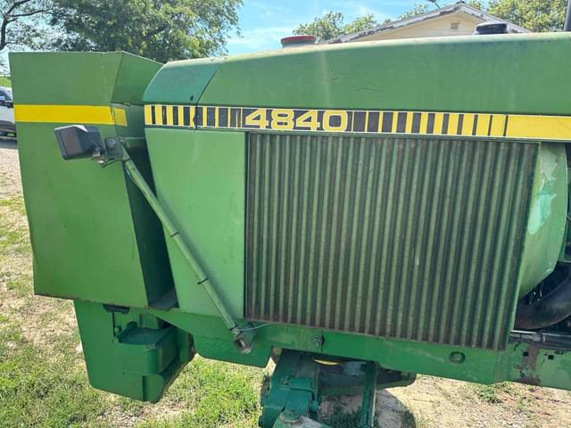 Image of John Deere 4840 equipment image 3