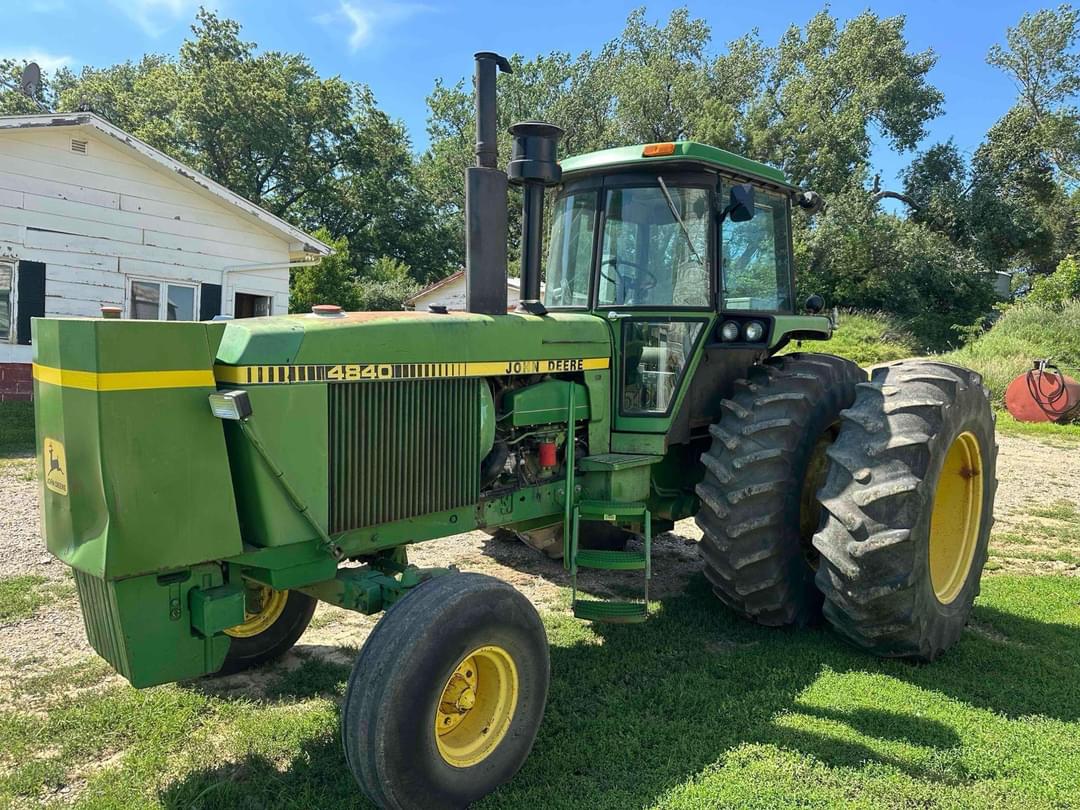 Image of John Deere 4840 Primary image