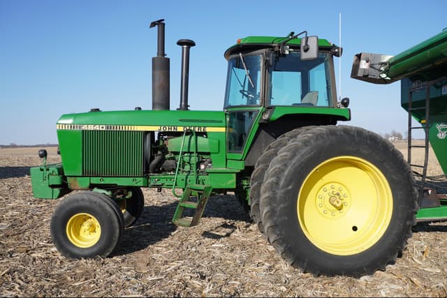 Image of John Deere 4840 equipment image 2