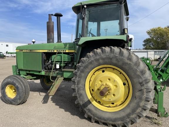 Image of John Deere 4840 equipment image 2