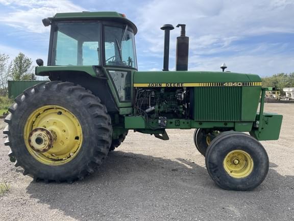 Image of John Deere 4840 equipment image 4