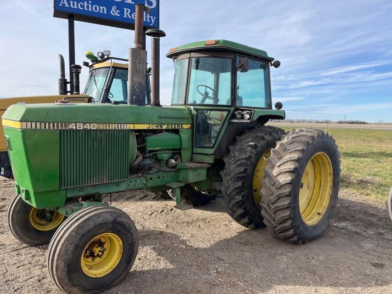 1978 John Deere 4840 Equipment Image0