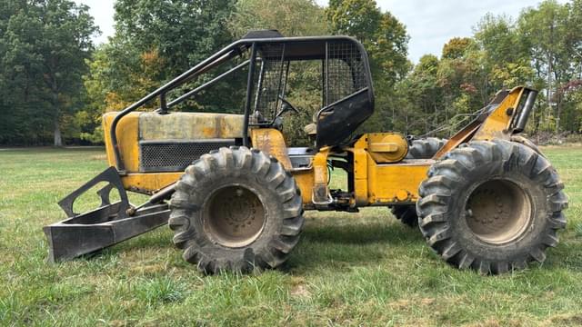 Image of John Deere 540A equipment image 1