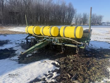 Main image John Deere 7000