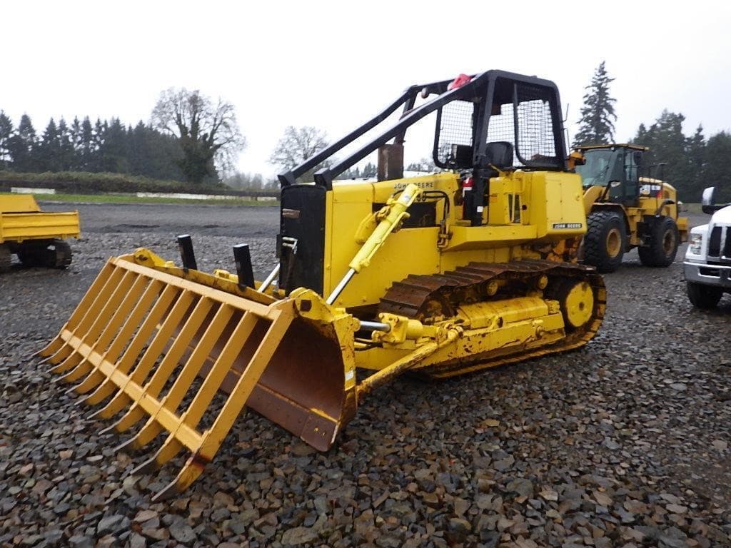 Image of John Deere 750D Primary image