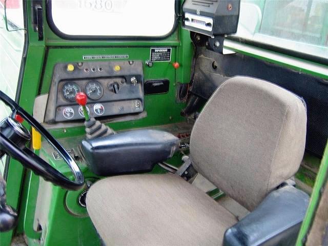 Image of John Deere 7700 equipment image 4