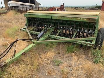 Main image John Deere 8300