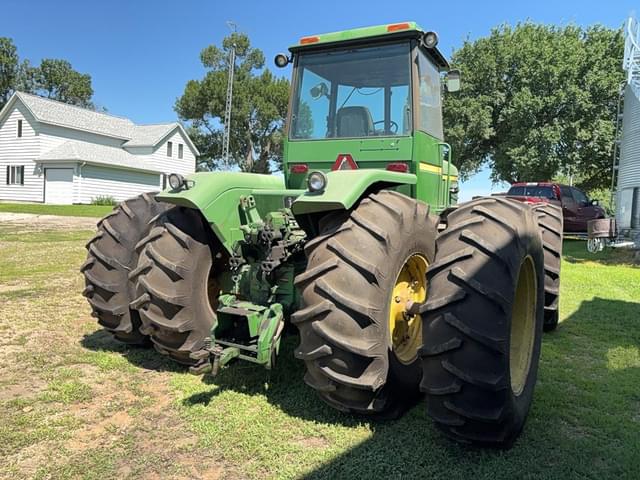 Image of John Deere 8430 equipment image 2