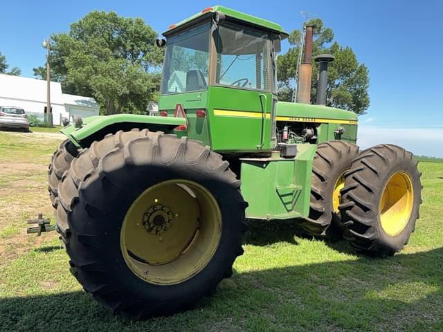 Image of John Deere 8430 equipment image 3