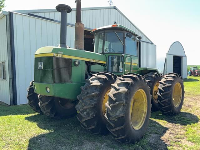 Image of John Deere 8430 equipment image 1