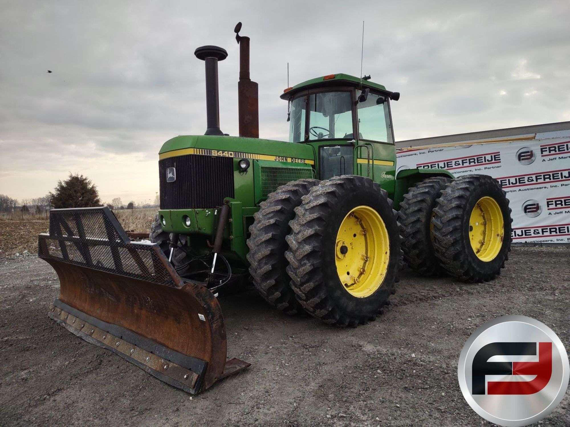 Main image John Deere 8430