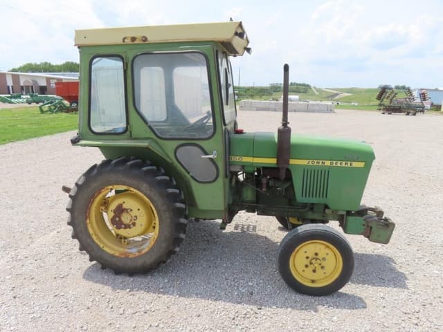 Image of John Deere 850 equipment image 4
