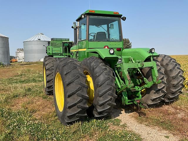 Image of John Deere 8630 equipment image 1