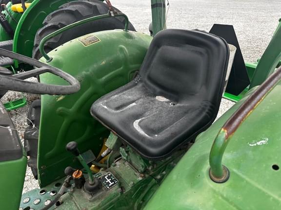 Image of John Deere 950 equipment image 3
