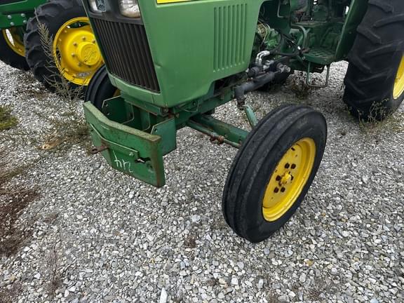 Image of John Deere 950 equipment image 1