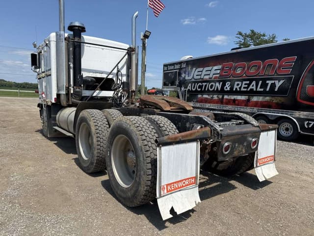 Image of Kenworth K100 equipment image 1