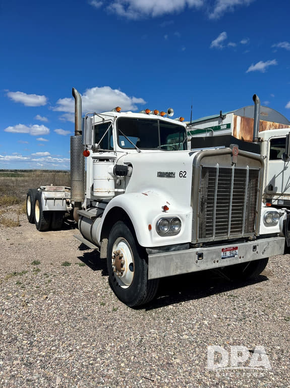 Image of Kenworth W900 Primary image