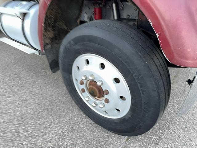Image of Kenworth W900A equipment image 3