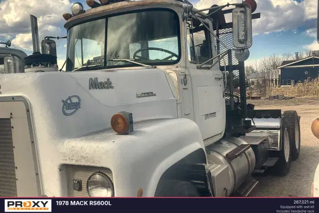 Image of Mack RS600L equipment image 2