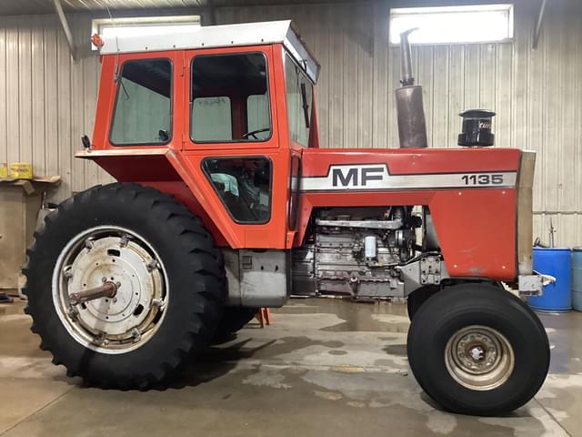 Image of Massey Ferguson 1135 equipment image 1