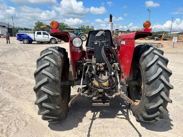 Image of Massey Ferguson 245 equipment image 4