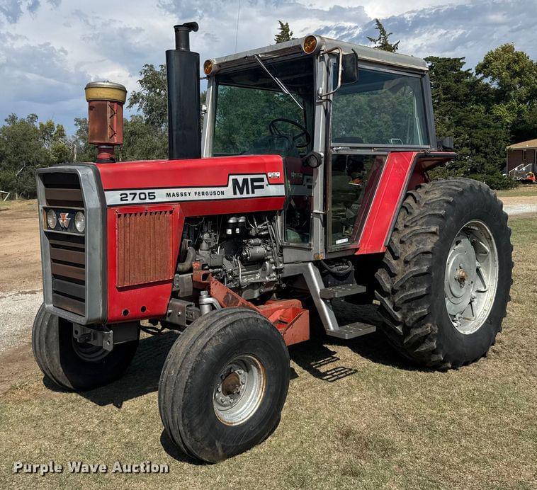 Image of Massey Ferguson 2705 Primary image