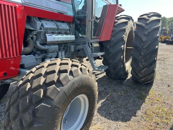 Image of Massey Ferguson 2775 equipment image 2