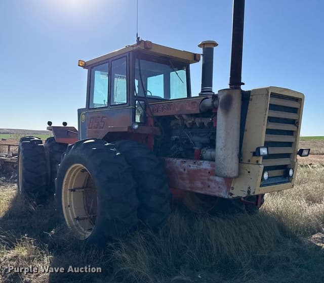 Image of Versatile 855 equipment image 2