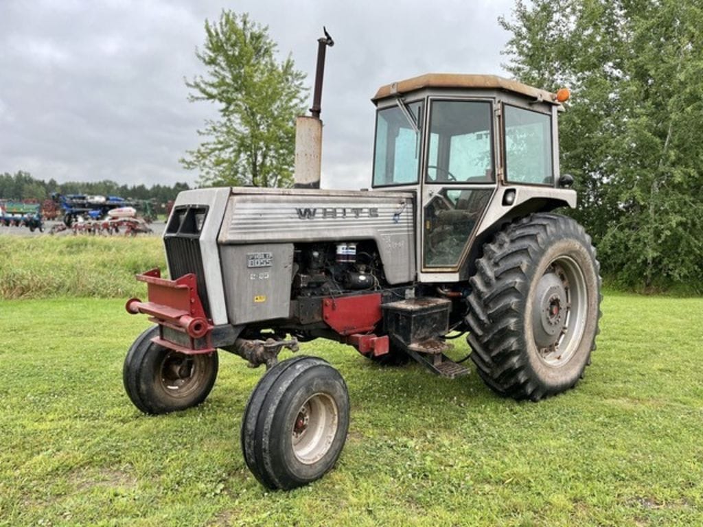 1978 White 2-85 Equipment Image0