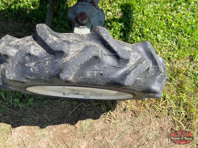Image of Yanmar YM1610D equipment image 4