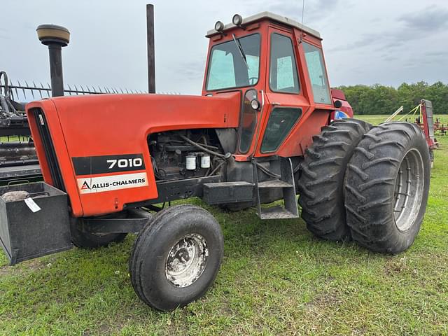 Image of Allis Chalmers 7010 equipment image 1