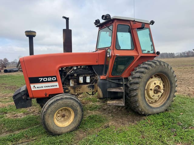 Image of Allis Chalmers 7020 equipment image 2