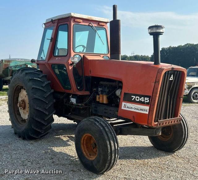 Image of Allis Chalmers 7045 equipment image 2