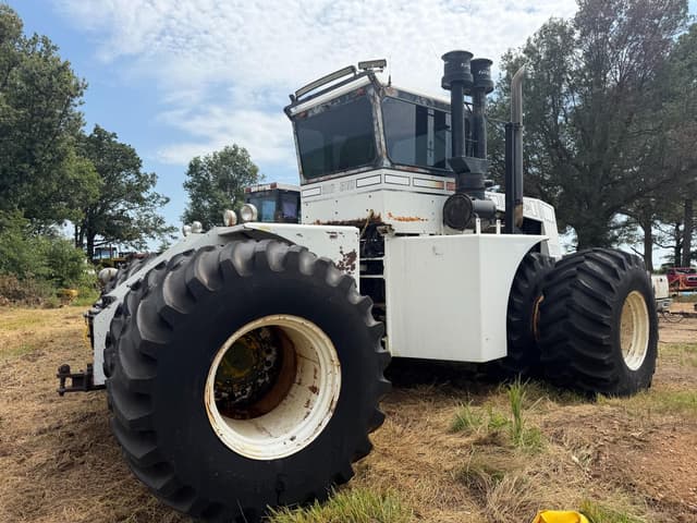 Image of Big Bud 400/30 equipment image 2