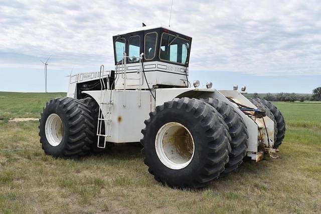 Image of Big Bud 525/50 equipment image 4