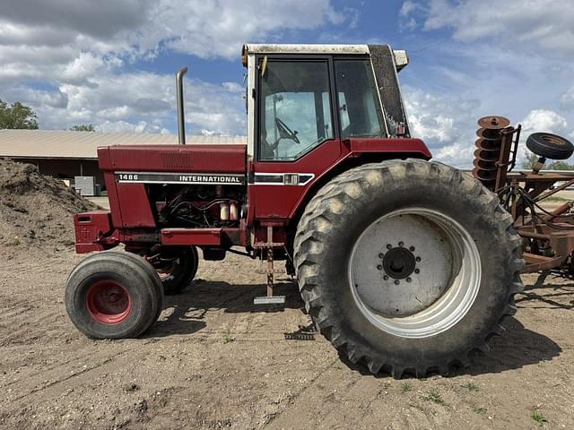 Image of International Harvester 1486 equipment image 1