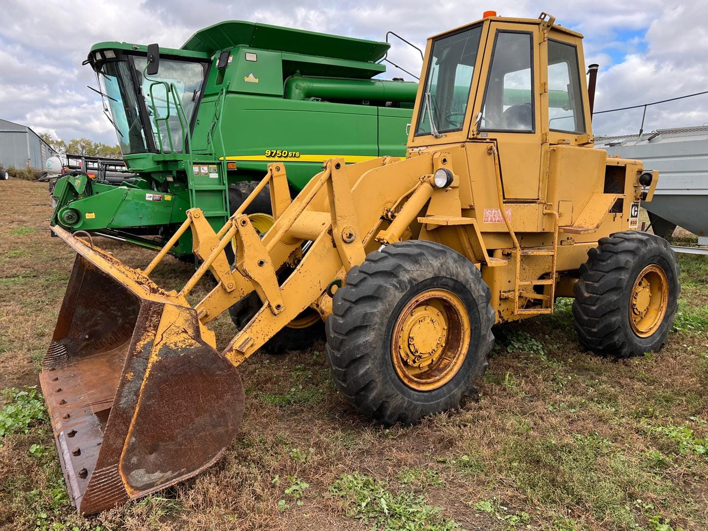 Main image Caterpillar 930