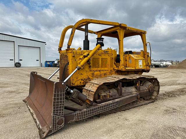 Image of Caterpillar D6D equipment image 4