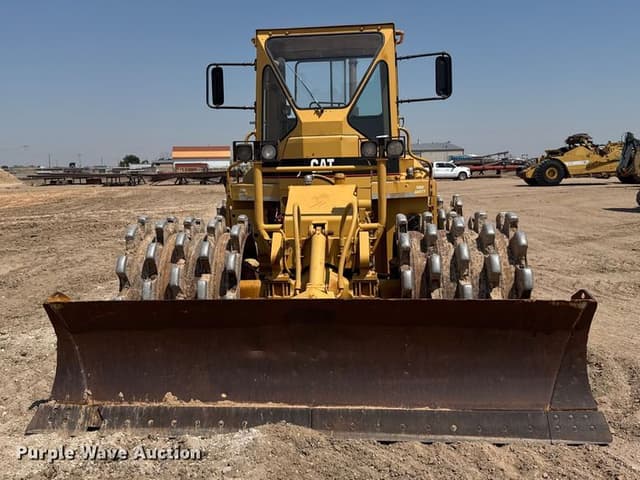 Image of Caterpillar 815 equipment image 1