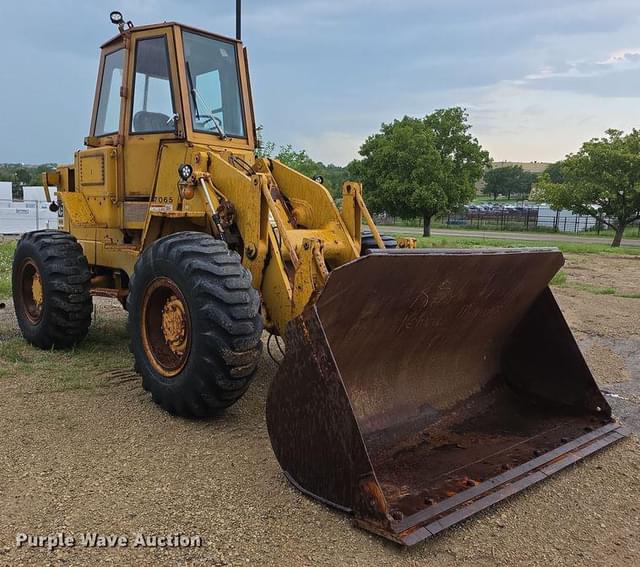 Image of Caterpillar 930 equipment image 2