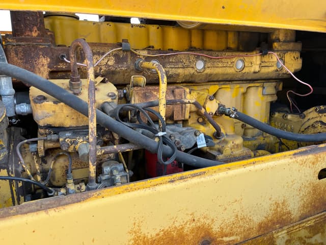 Image of Caterpillar 966C equipment image 4